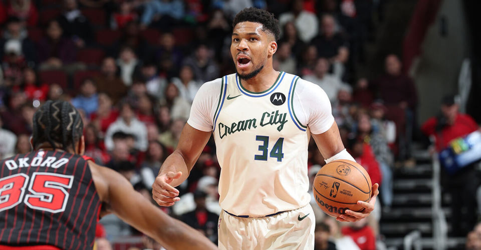 开云-包含字母哥赛事官方发布绝杀新规，FPX争议不断！的词条