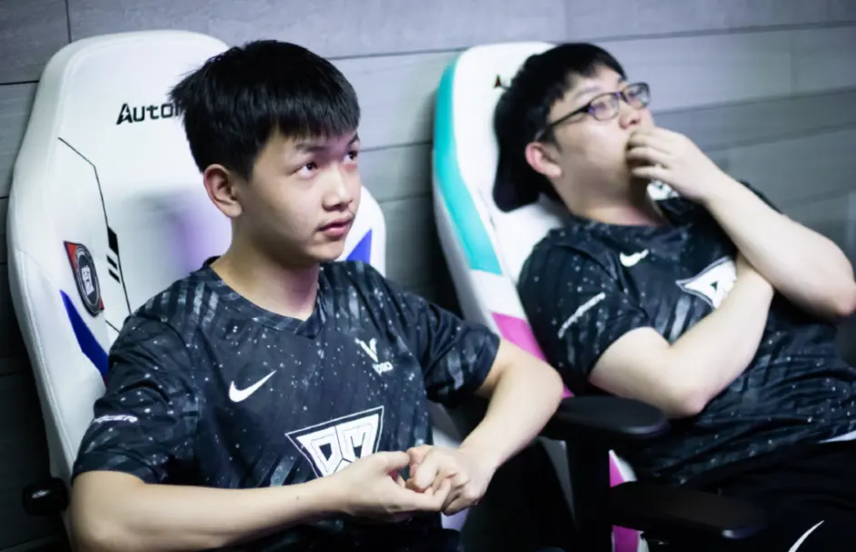 KAIYUN-包含Rookie爆冷击败拜仁，挺进下一轮引爆全场！的词条